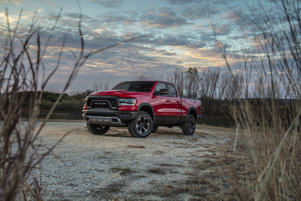 Dodge Ram 1500 Quad Cab V Long Box 3.6 Pentastar V6 (305 Hp) eTorque